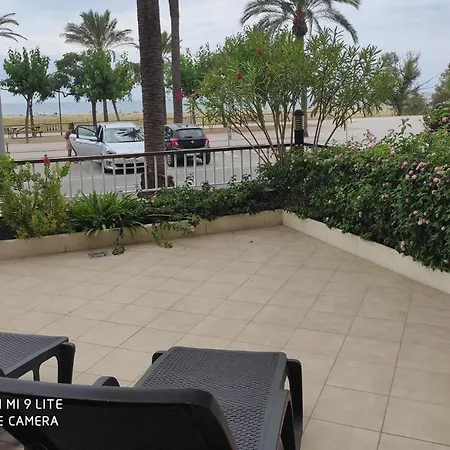 Vilanova-beach فيلانوفا إي لا خيلترا