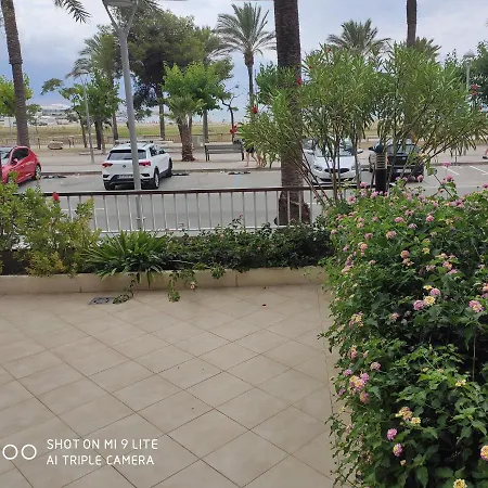 Vilanova-beach * Виланова-и-ла-Желтру