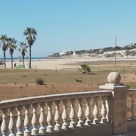 Vilanova-beach * Виланова-и-ла-Желтру