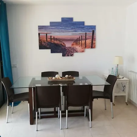 Vilanova-beach Виланова-и-ла-Желтру